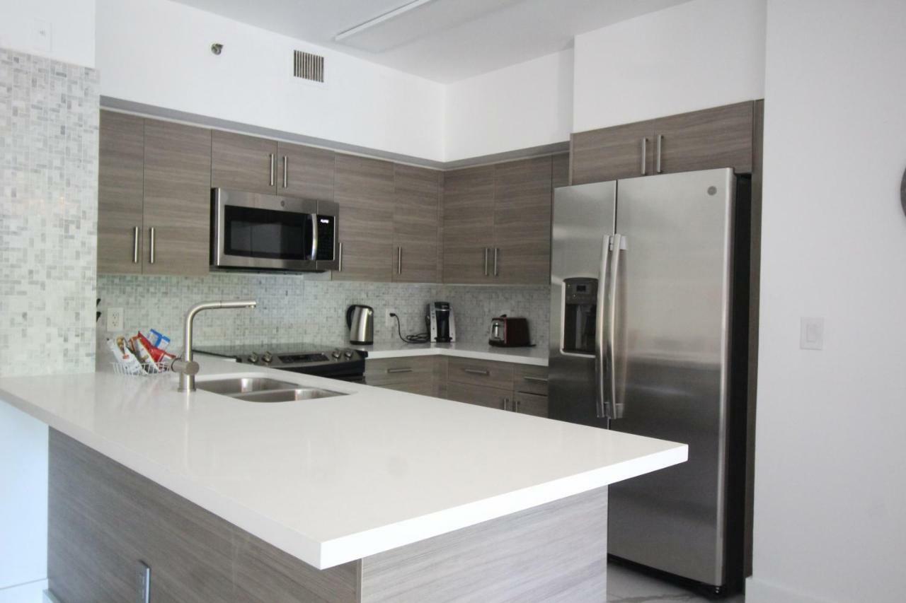 Yacht Club At Aventura 2 Bed 2 Bath Luxurius Cozy Brand New Appartement Buitenkant foto