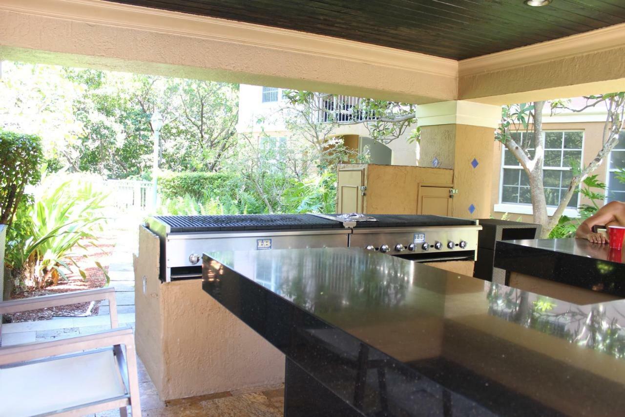 Yacht Club At Aventura 2 Bed 2 Bath Luxurius Cozy Brand New Appartement Buitenkant foto